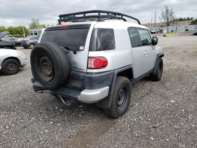 JTEZU11FX8K007232 - 2008 TOYOTA FJ CRUISER SILVER photo 4