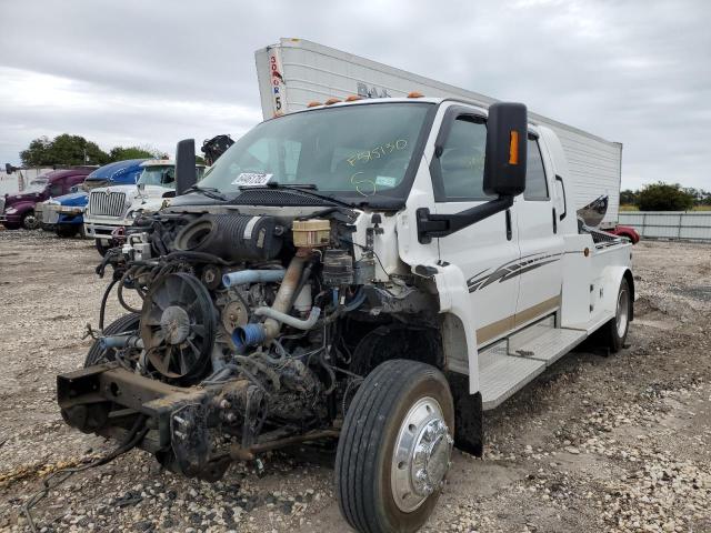 1GBE4E1205F515130 - 2005 CHEVROLET C4500 C4E0 WHITE photo 2