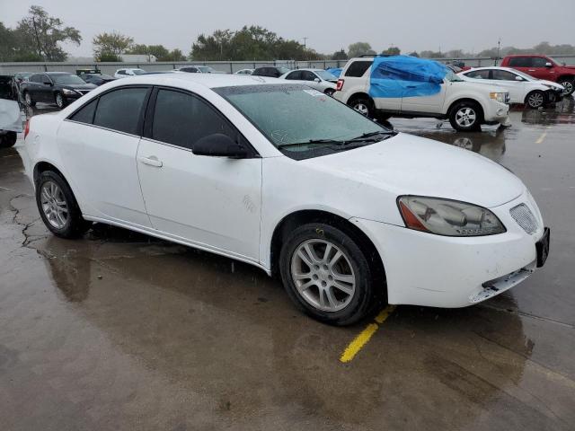 1G2ZH57N884203936 - 2008 PONTIAC G6 GT WHITE photo 4