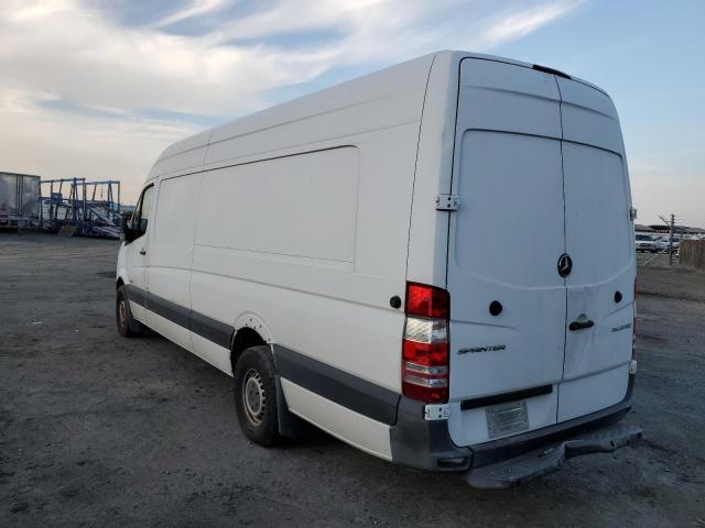 WD3PE8DC2F5980050 - 2015 MERCEDES-BENZ SPRINTER 2 WHITE photo 2