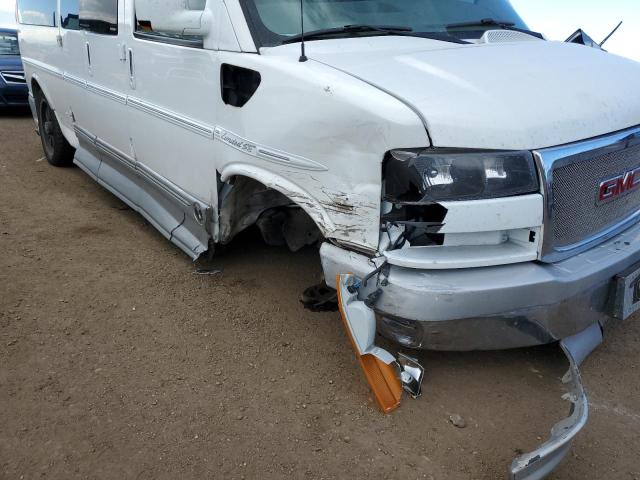 1GDZGNBG8A1141996 - 2010 GMC SAVANA RV WHITE photo 9