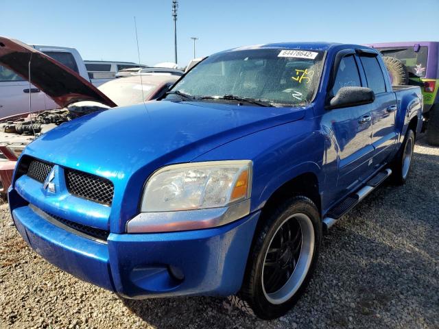 1Z7HC28K17S155901 - 2007 MITSUBISHI RAIDER LS BLUE photo 2