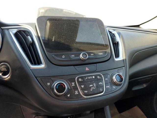 1G1ZH5SXXGF339632 - 2016 CHEVROLET MALIBU PRE WHITE photo 9