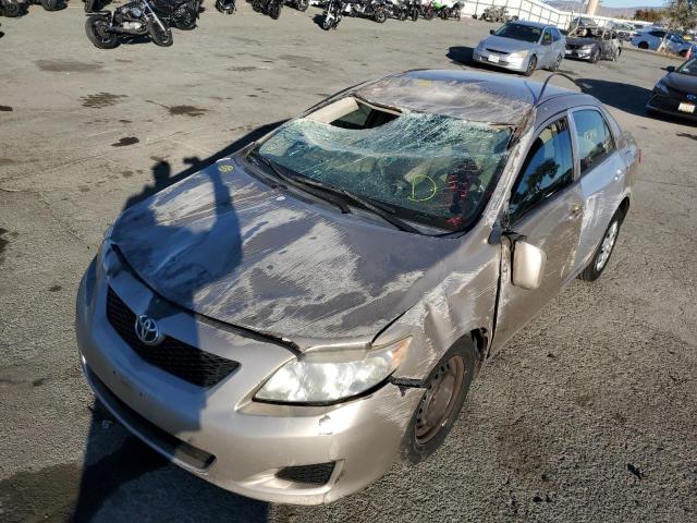 1NXBU4EEXAZ265720 - 2010 TOYOTA COROLLA ba BEIGE photo 9