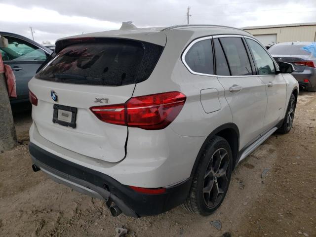 WBXHT3C36J5K26066 - 2018 BMW X1 XDRIVE2 WHITE photo 4