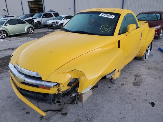 1GCES14P04B111980 - 2004 CHEVROLET SSR 黄色 照片 2