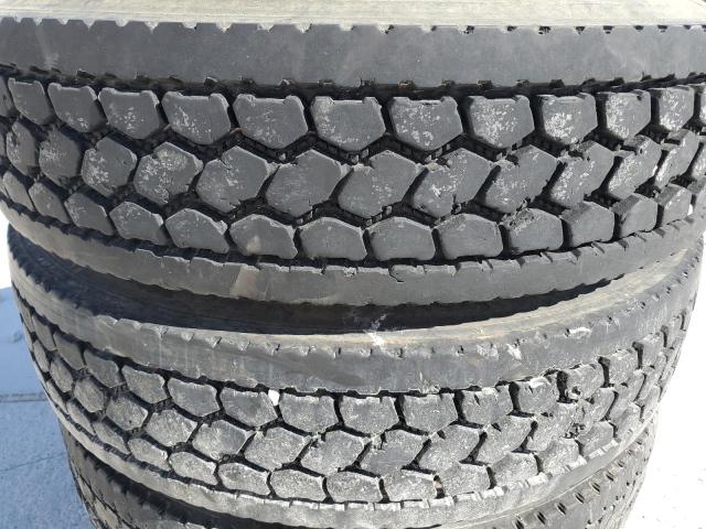 undefined - 2000 TIRE TIRES BLACK photo 10