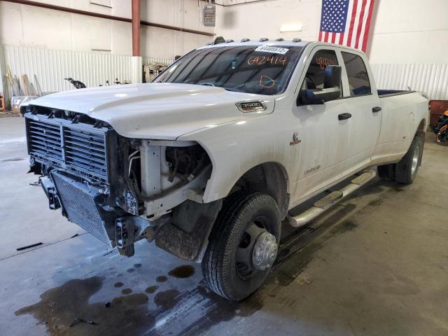 3C63RRGL6KG642414 - 2019 RAM 3500 TRADE WHITE photo 2