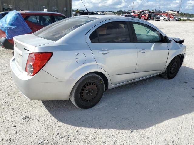 1G1JA5SH3D4237672 - 2013 CHEVROLET SONIC LS SILVER photo 4