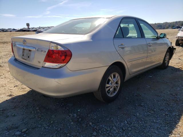 4T1BF32K35U613068 - 2005 TOYOTA CAMRY LE SILVER photo 4