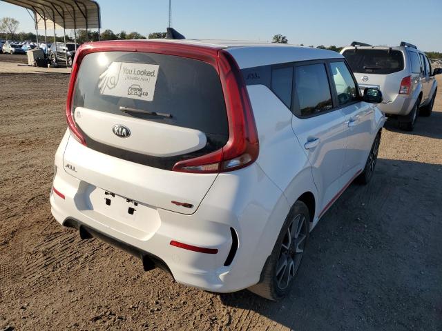 KNDJ63AU7M7137861 - 2021 KIA SOUL GT LI WHITE photo 4