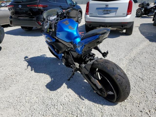 JKAEXEK18JDA11856 - 2018 KAWASAKI EX650-F 蓝色 照片 3