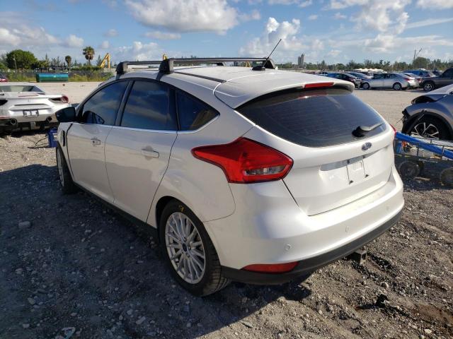 1FADP3R41HL349012 - 2017 FORD FOCUS BEV WHITE photo 3