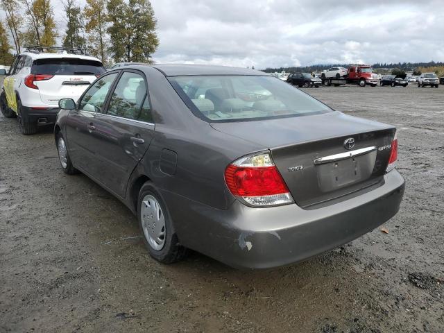 4T1BE32K15U984894 - 2005 TOYOTA CAMRY GRAY photo 3