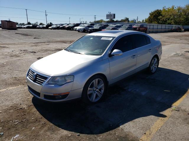 WVWJK9AN8AE058827 - 2010 VOLKSWAGEN PASSAT KOM SILVER photo 2