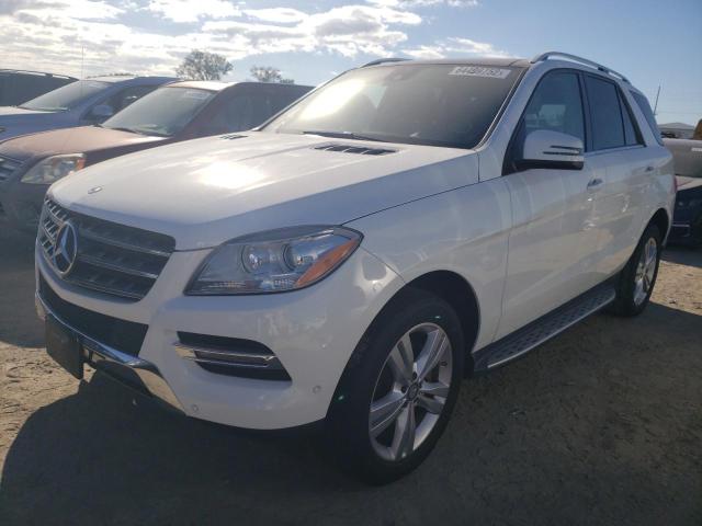 4JGDA5HB0EA374509 - 2014 MERCEDES-BENZ ML 350 4MA WHITE photo 2