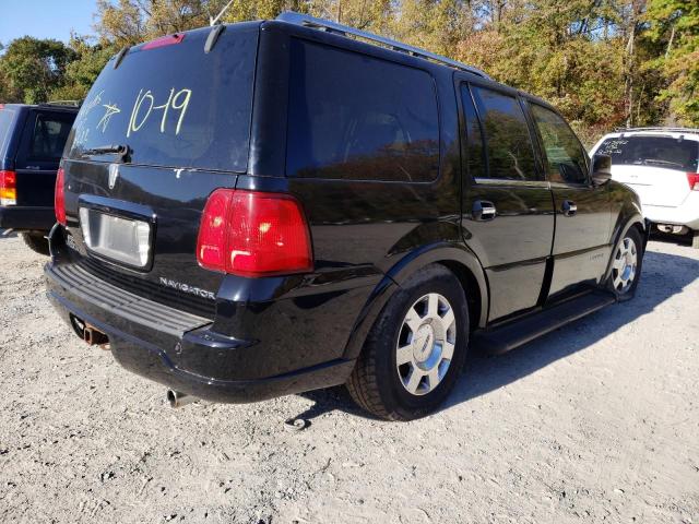 5LMFU28506LJ01601 - 2006 LINCOLN NAVIGATOR შავი ფოტო 4