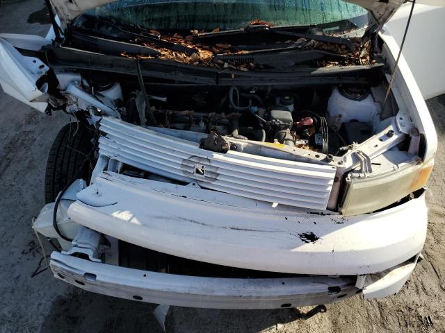 JTLKT324850177148 - 2005 TOYOTA SCION XB თეთრი ფოტო 7