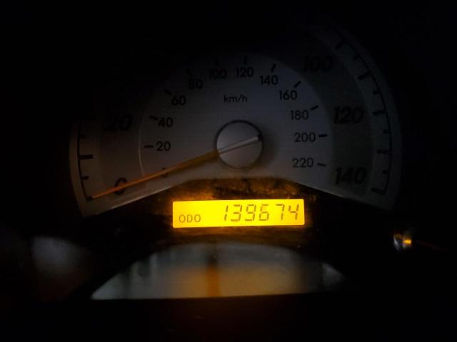 JTKDE177250049583 - 2005 TOYOTA SCION TC 灰色 照片 8