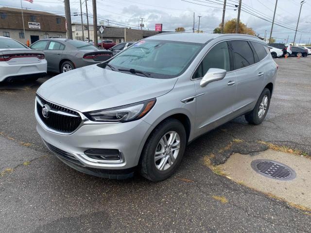 5GAEVBKW9JJ235613 - 2018 BUICK ENCLAVE PR SILVER photo 2