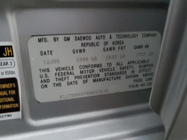 KL1TD56676B621833 - 2006 CHEVROLET AVEO BASE SILVER photo 12