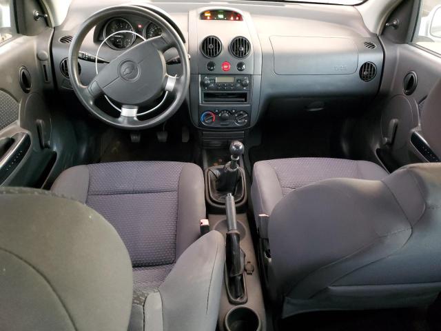 KL1TD56676B621833 - 2006 CHEVROLET AVEO BASE SILVER photo 8