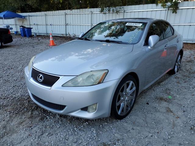 JTHCK262472019191 - 2007 LEXUS IS 250 SILVER photo 2