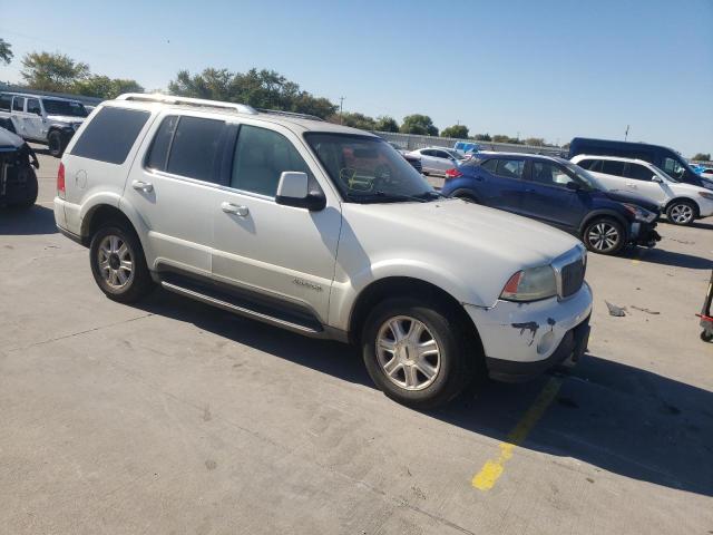 5LMEU68H13ZJ41028 - 2003 LINCOLN AVIATOR 白色 照片 4