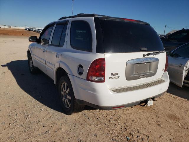 5GADT13S542327761 - 2004 BUICK RAINIER WHITE photo 3