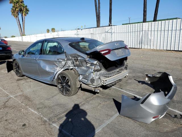 4T1B61HK9KU731696 - 2019 TOYOTA CAMRY XSE SILVER photo 3