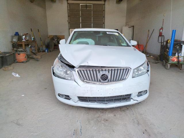 1G4GD5E38CF193353 - 2012 BUICK LACROSSE P WHITE photo 9