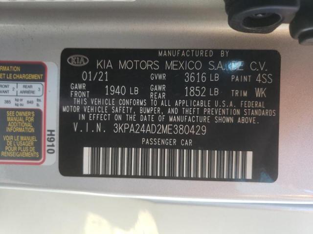 3KPA24AD2ME380429 - 2021 KIA RIO LX SILVER photo 10