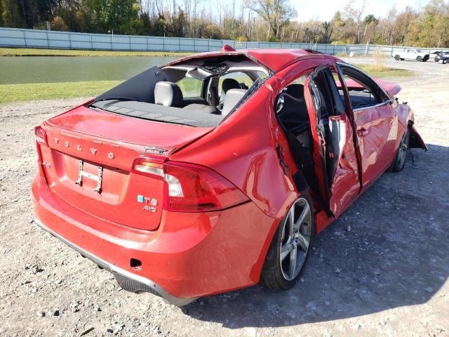 YV1902FH6C2098972 - 2012 VOLVO S60 T6 RED photo 4