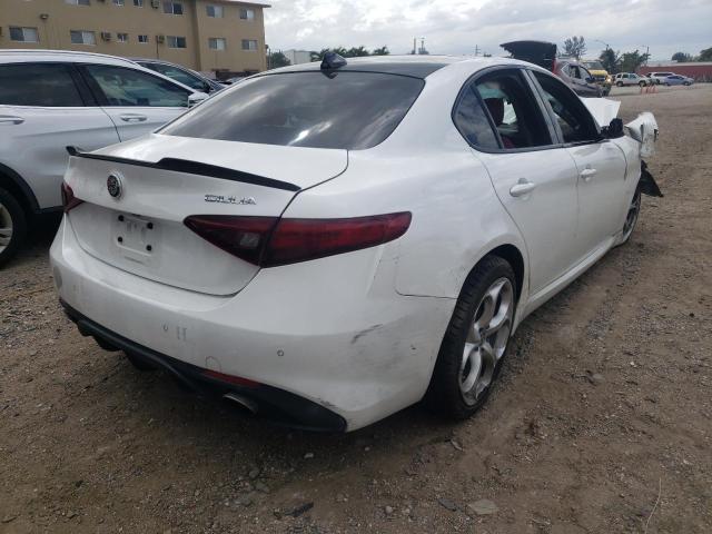 ZARFAMBN5K7604456 - 2019 ALFA ROMEO GIULIA TI WHITE photo 4