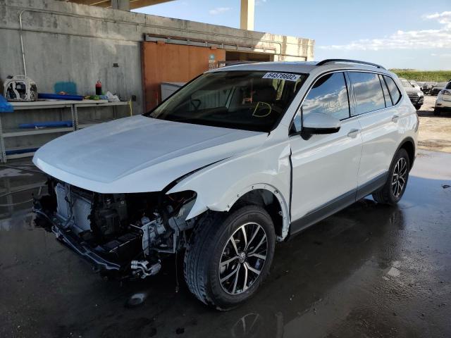 3VV3B7AX9MM060696 - 2021 VOLKSWAGEN TIGUAN SE WHITE photo 2