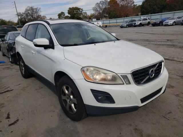 YV4982DL0A2085313 - 2010 VOLVO XC60 3.2 WHITE photo 1