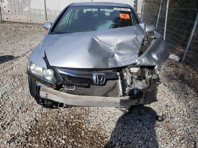 19XFA166X9E009883 - 2009 HONDA CIVIC LX-S فضي صورة 9