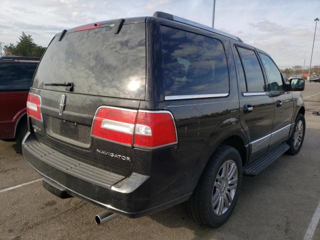 5LMFU28567LJ24379 - 2007 LINCOLN NAVIGATOR შავი ფოტო 4