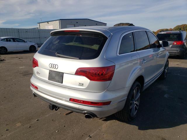 WA1LMAFE4DD015460 - 2013 AUDI Q7 PREMIUM SILVER photo 4