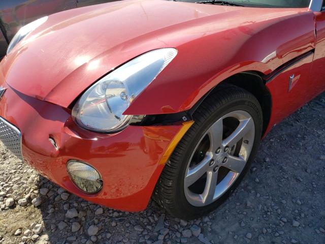 1G2MB35B08Y102973 - 2008 PONTIAC SOLSTICE RED photo 9