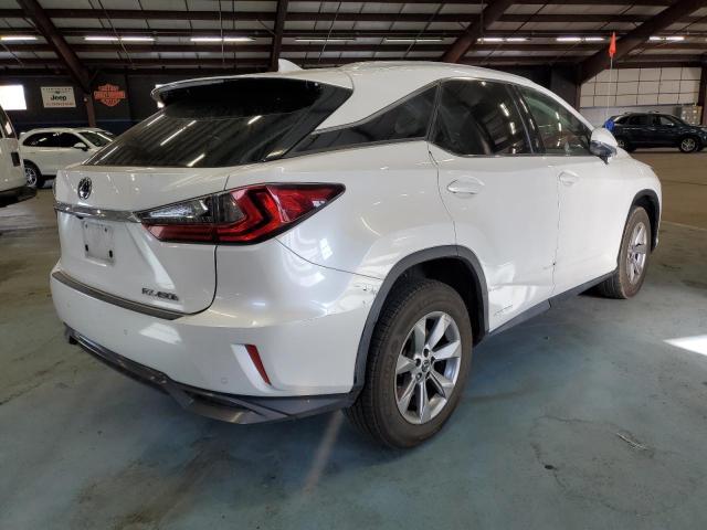 2T2BGMCA3JC020858 - 2018 LEXUS RX 450H BA WHITE photo 4