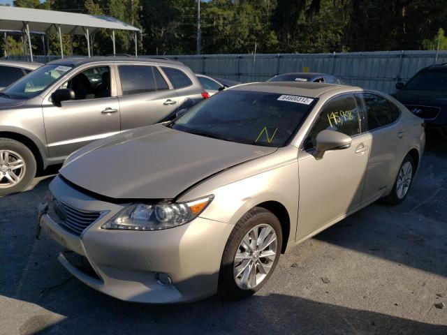 JTHBW1GG6D2000402 - 2013 LEXUS ES 300H BEIGE photo 2