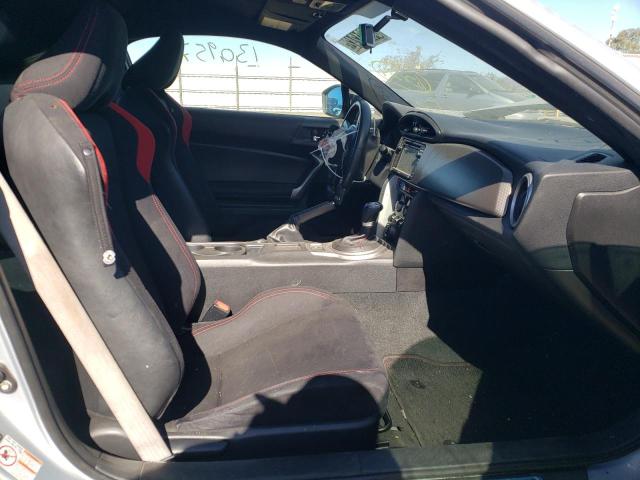 JF1ZNAA19D2728700 - 2013 TOYOTA SCION FR-S SILVER photo 5