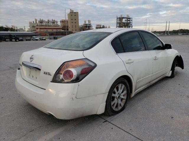 1N4AL2AP5AN408927 - 2010 NISSAN ALTIMA BAS WHITE photo 4