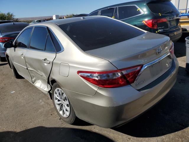 4T4BF1FK8FR458930 - 2015 TOYOTA CAMRY LE SILVER photo 3