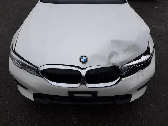 3MW5R7J05M8C11755 - 2021 BMW 330XI WHITE photo 7