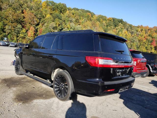 5LMJJ3LT2KEL23361 - 2019 LINCOLN NAVIGATOR BLACK photo 3