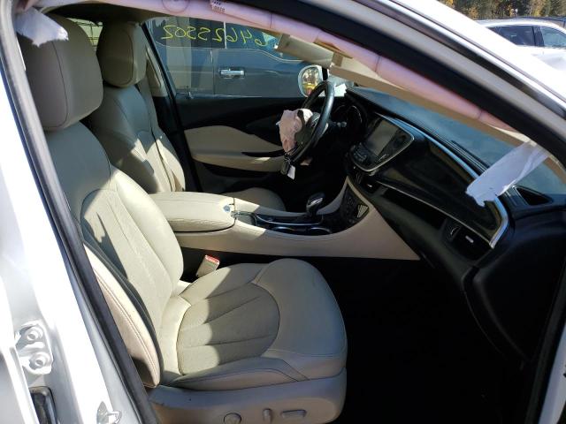 LRBFX2SAXJD003164 - 2018 BUICK ENVISION E WHITE photo 5