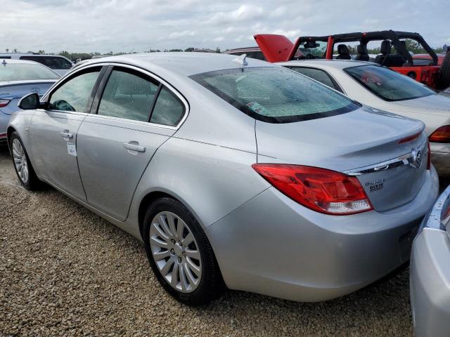 W04GN5EC0B1032731 - 2011 BUICK REGAL CXL SILVER photo 2