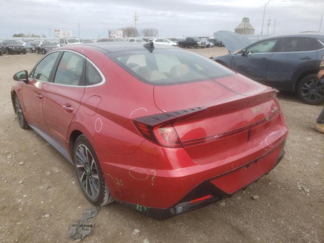 5NPEH4J20LH017832 - 2020 HYUNDAI SONATA LIM RED photo 3